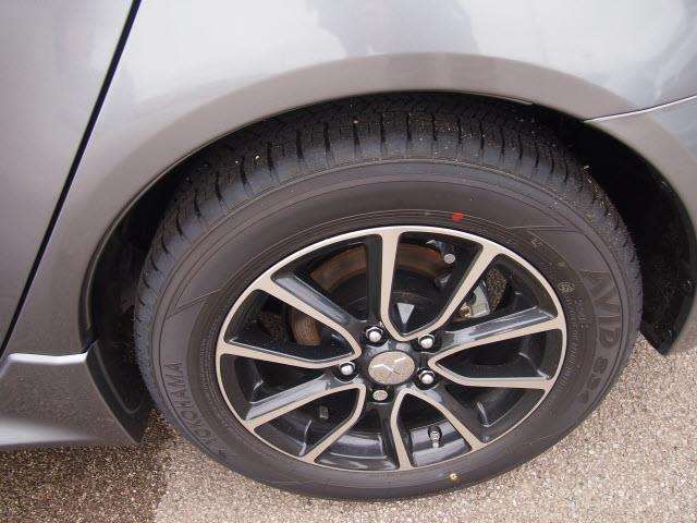 2017 Mitsubishi Lancer ES